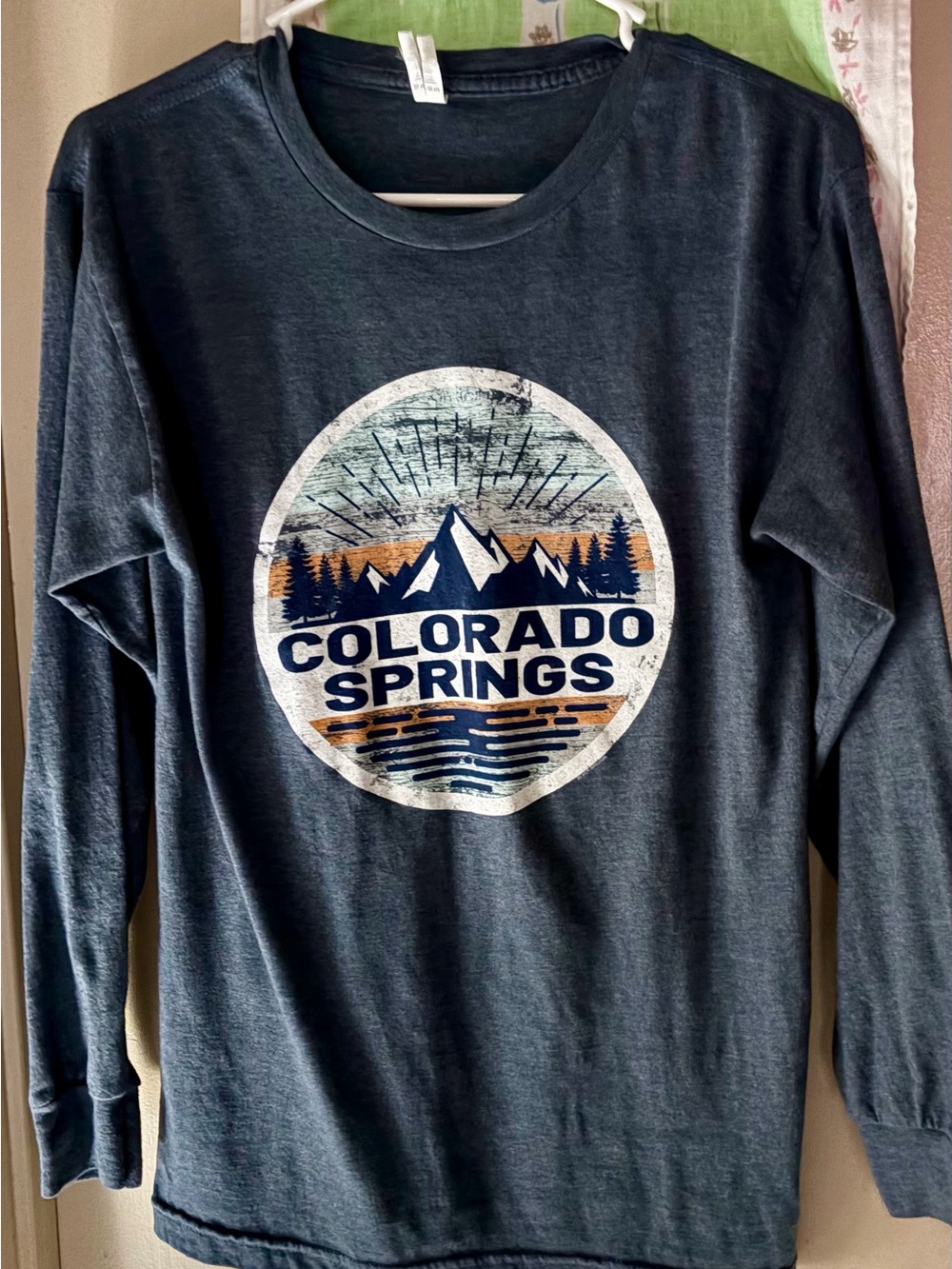 Colorado Springs Graphic Long-Sleeve Tee - Dark Blue